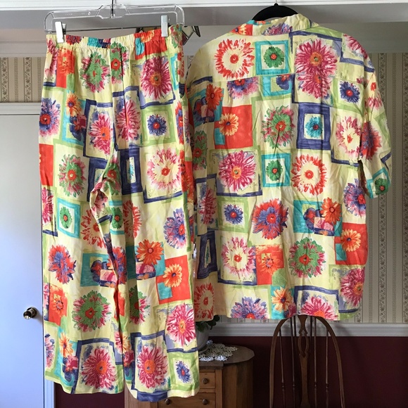 Holly Lane 2pc Top Crop Pants Cruise Colorful L - Picture 2 of 8